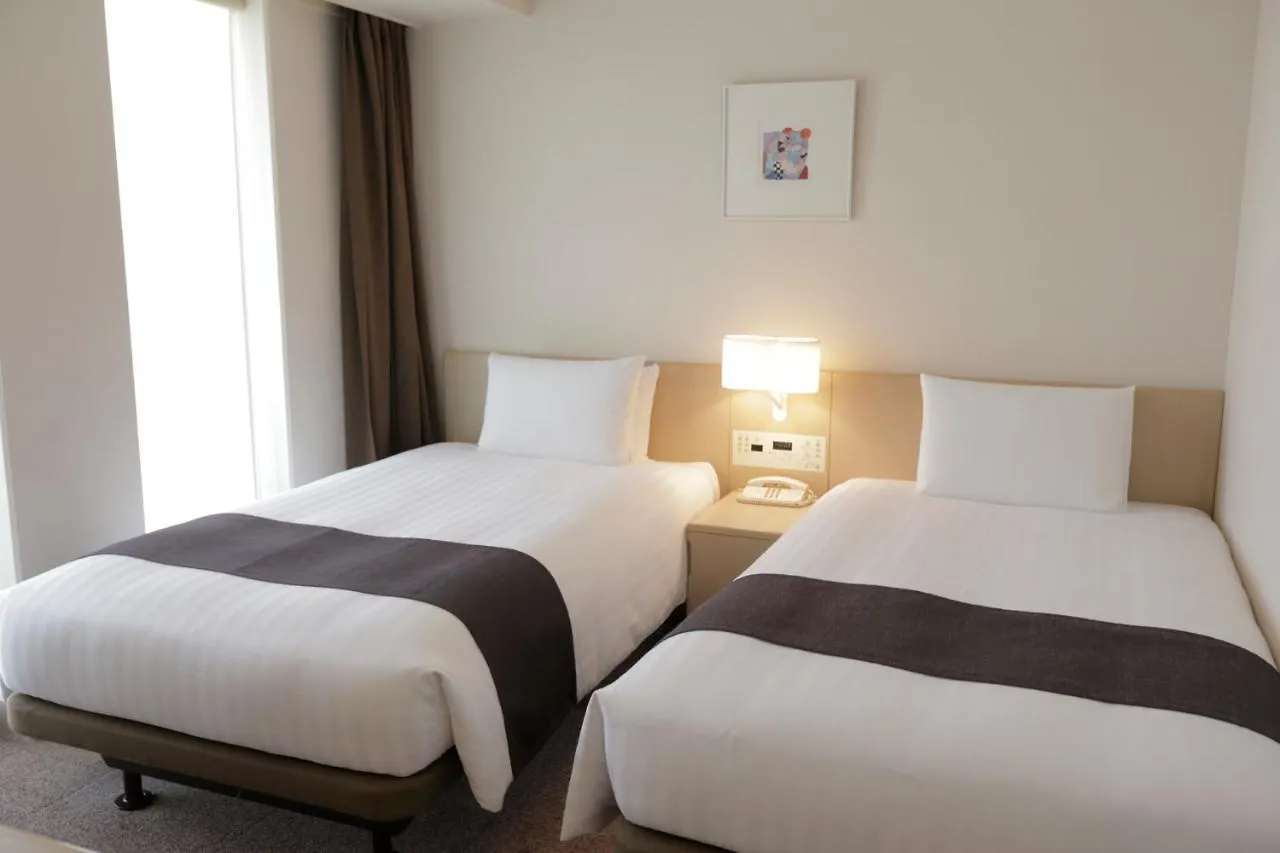 Mercure Yokosuka 3*,