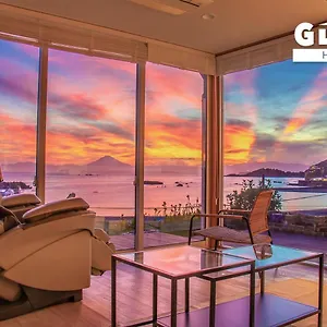 Gloce 葉山 Ocean View House 都心から1時間 湘南の絶景を独り占めペットok 出張bbq有り 横須賀市